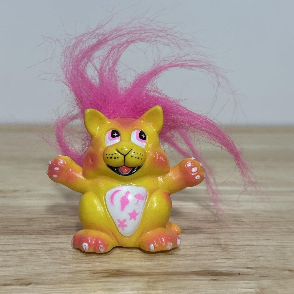 Vintage 1992 Land of the Trolls O'Kitty Figure Yellow Pink Hair Trendmasters